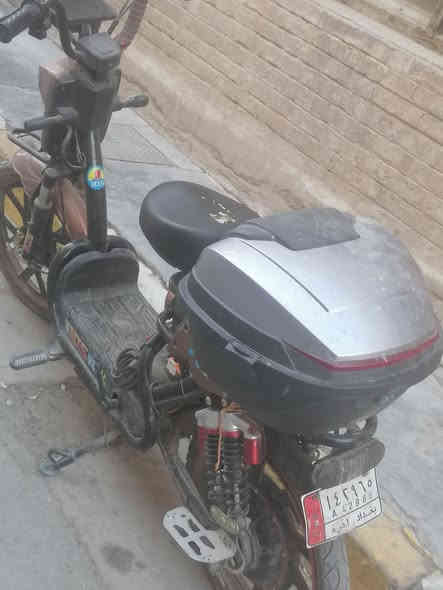 دراجه شحن بايسكل  قياس ٢٧
دراجه نقص بطاريتين فقط شغاله كامله مابيها شي
للمراسله خاص او اتصل علرقم ***********
