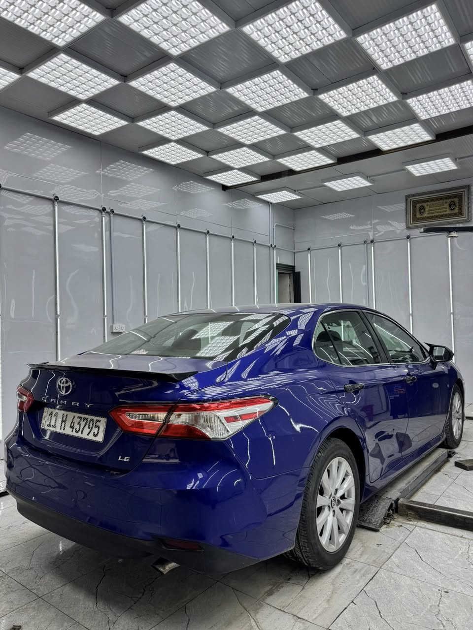 كامري ٢٠١٨ وارد امريكي LE
لسياره حادث امريكا دعامية اماميه فقط هنا صار بيه صبغ ٣ قطع بدون دواخل بدون ايرباك ماشيه ١١٧ الف كيلو متر سعره ١٦٠ ورقه مكانه بغداد ورقمه بغداد باسمي 
***********
***********

