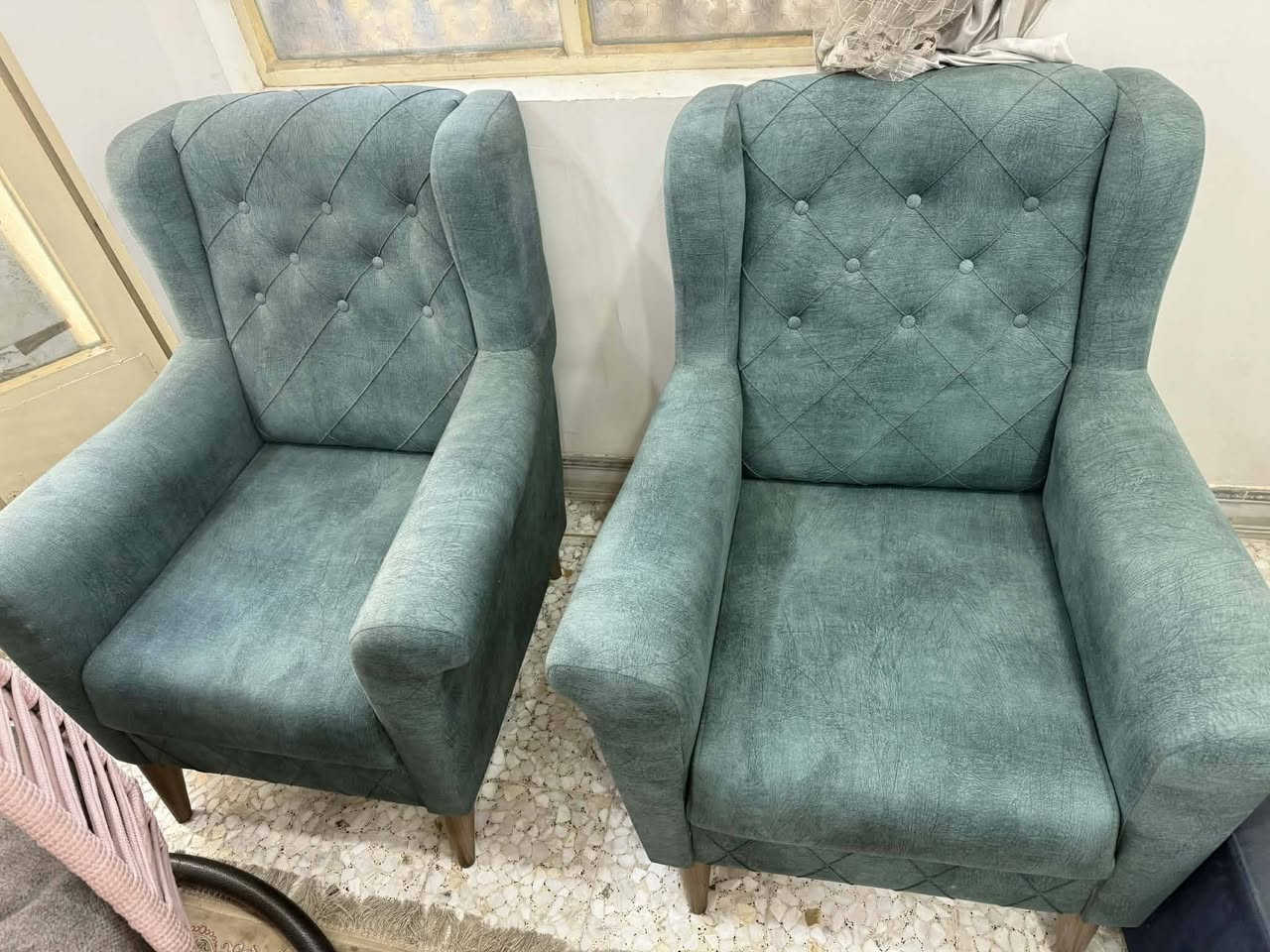 السلام عليكم
تخم قنفات اخو جديد شرط
نظيف حيل
سعره ٥٥٠
***********
