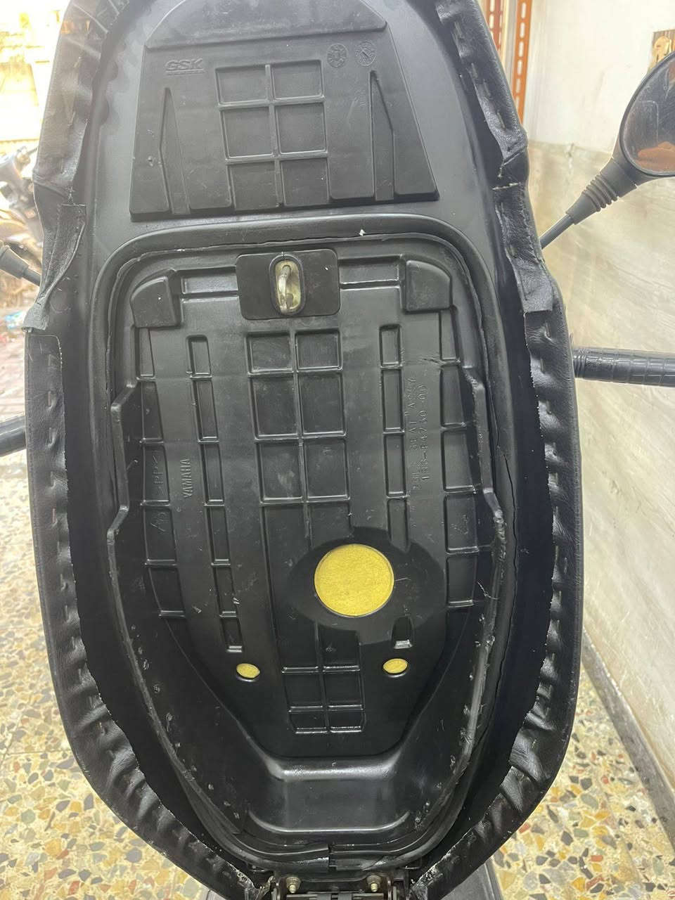 السلام عليكم 
دراجة بريز لايت جوه لون رصاصي كفاله عامة نگره سلف هندر كلها شغاله تجي تفحص وتكلب وجيب فيتر ويااك افحص واقتنع واني بالخدمة  ملاحظة الدراجة صار ٤ اشهر نازله رمبه 

العنوان/ بغداد/ الكريعات / قرب حسينية أبي تراب 

للتواصل/ ***********
خاص مفتوح
