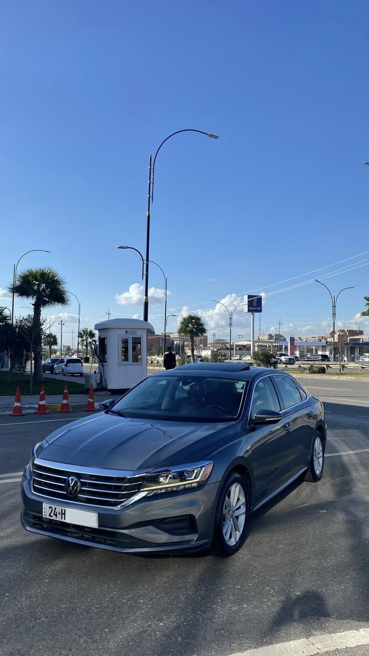 Paasat SE full
باسات SE موديل 2020 كلين تايتل مكفولة من الصبغ بيها تعديل بسيط بالبوند فقط بدون ايرباك بدون دواخل السيارة جديدة بالباكيت ماشية 49 ميل الف حقيقي كير ومكينة بشرط 
مواصفات : 
*بصمة 
*سلايد 
*كشنات جلد
*تدفى بالكشنات 
*تبريد قطعتين 
*تبريد منفصل 
*رادر امامي 
*رادر بالمري 
*كروز سرعة 
وباقي مواصفات المعروفة 

السيارة مكانها دهوك معارض الجديدة 

السيارة مرقمة دهوك كاملة شرط التحويل 

للاستفسار الاتصال على الرقم  

***********
