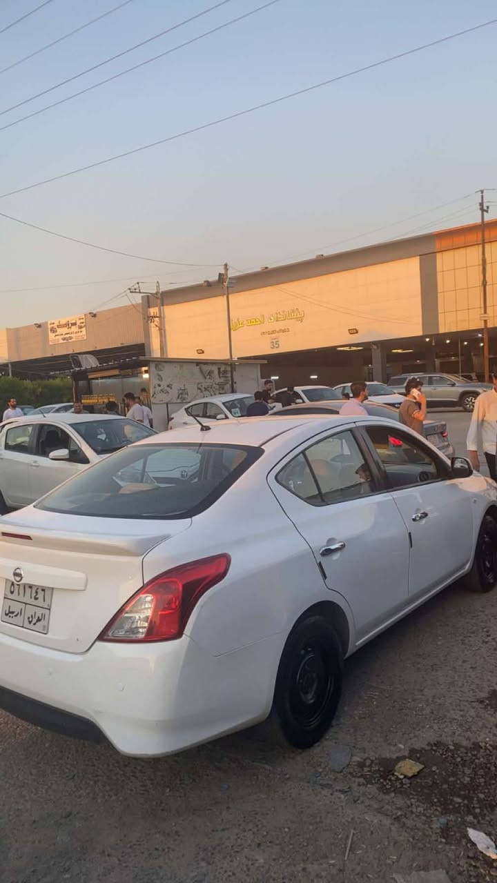نیسان سەنی مۆدیل ٢٠٢٠ سەیارەکە ١دەرکەی سبوخە لێوە چامرخو دەرکەکیش ساردە کوتە سەیارەکە ١٣٠هەزار رۆیە فەحسو هەزەی بەسەر چووە بۆ سحرەکەش پەیوەندی بکەن بەم ژمارەوە *********** أربيل, العراق
