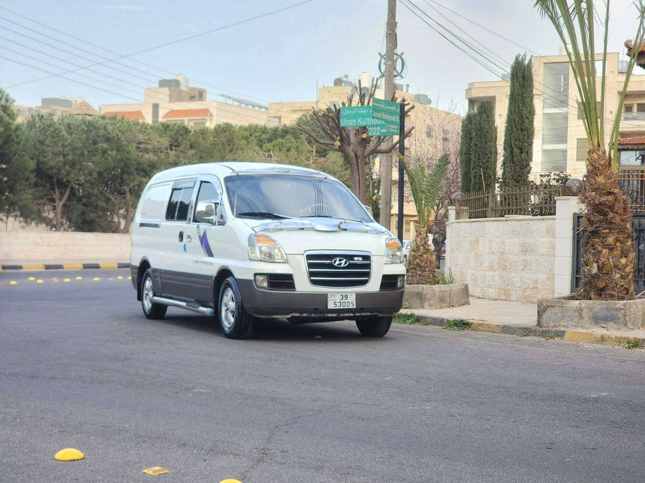 بسم الله الرحمن الرحيم 
باص هونداي ستاركس 
موديل 2005 
فحص 
جديد 
جديد 
قصعة
قصعة
متور 60 
ترخيص طويل  
دهان جديد
كوشوك جديد 
شاشة اندرويد
غرفة الشركة 
جنط الدب لأصلي
مكيف شغال حامي بارد 
سستم +4صبات 
اكسسوارات كامله
مشيه وميكانيك بحال الوكاله 
الله يبارك لصاحب النصيب 
ت  0781328960


**إذا كنت صاحب هذا الإعلان وتريد حذفه لأي سبب، رجاءا أرسل رسالة إلى الدعم الفني**