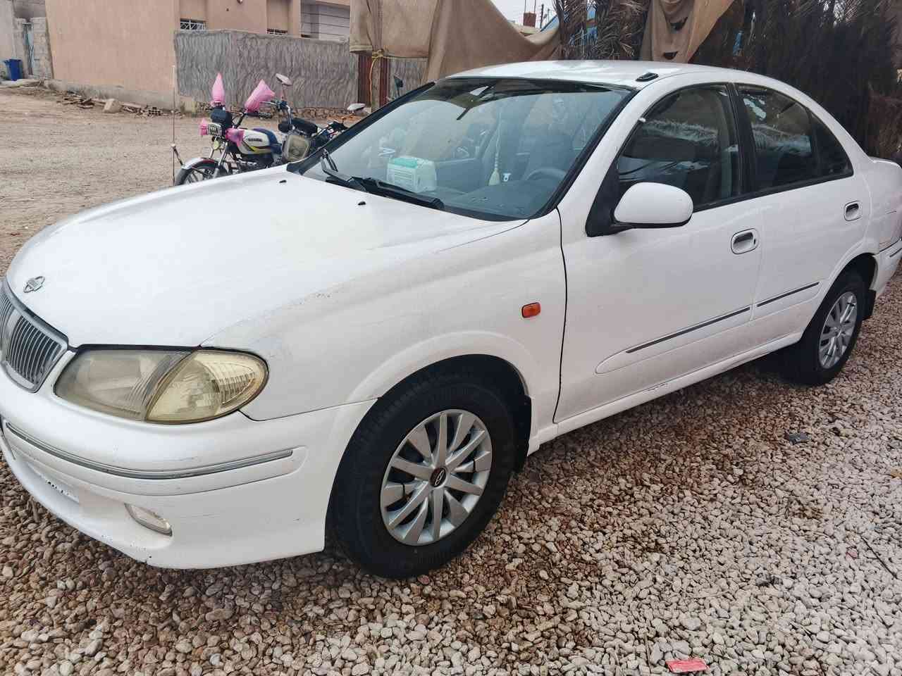 سني موديل 2001 كير عادي محرك اسود بلادي صبغ بنيد وجزء من جاملغ الامامي بسيط لا ضربه ولا قطره معجون تخم تاير جديد تدفه تبريد كله جاهز سعر 73 بيه مجال قليل المكان هيت كبيسه رقم ***********
