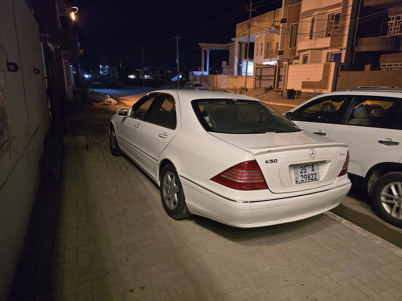 مارسدس ٢٠٠٥ جاهزة من كلشي السعر ١٢٥
***********
