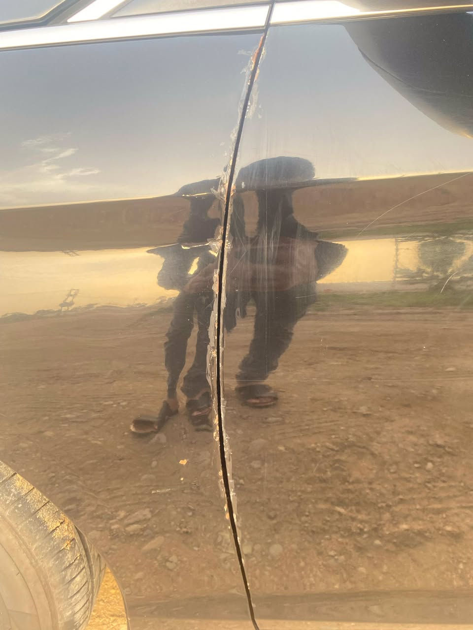 سوناتا موديل 2018 حرة وارد امريكي محرك GDi حادثها بنيد صورة الحادث موجودة وبيها طخة بالجاملغ الايمن مبين بالصورة السعر $ 125 
العنوان ميسان
للتواصل ***********
