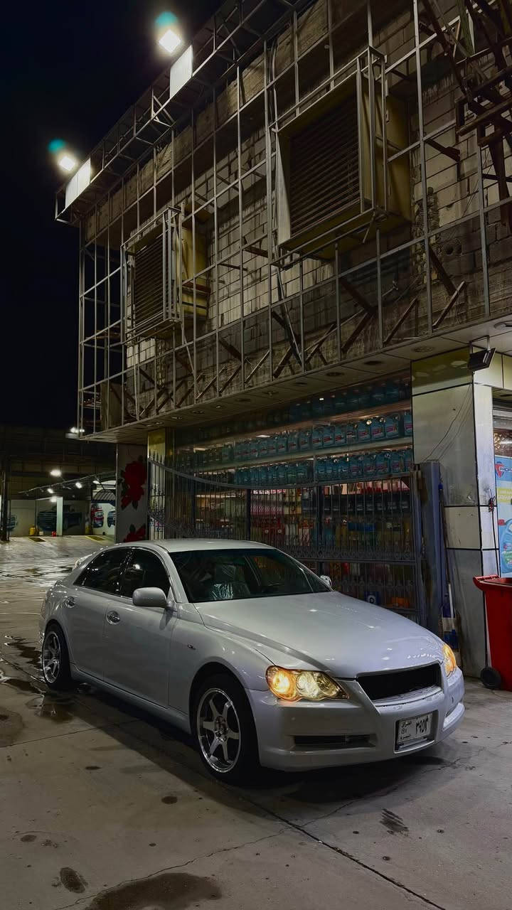 السلام عليكم 
للبيع او المراوس 
مارك x 
موديل 2005 أصل
محرك vvt 2,5
(محرك + گير كفاله حاويه جدد هسه شديتهن )
حدادية كامله جديده
تخم تاير جديد
دهن جديد
اگزوز كامل جديد
تخم ويل ڤولك ريسنگ رياضي
شاشة ايباد كبيرة
تخم سماعات جدد
گيچ بانزين + حماوه الكتروني
كشنات كهرباء
داخل اوف وايت 
دواخل وكشنات جدد بالچيس
الملاحظات : صبغ عام جماليه صبغتها كلش حلوه وتوا مبولشها ومسويلها حمام 
+ 
ترايها زيرو 
السياره بدون نقص برغي 
رقم بصرة مميز صدامي تحويل 
( لا نقل جثه ولا ادوات ) أصولي
السعر : 88 ورقة وبيها مجال بسيط
العنوان : البصرة المعقل 
للأتصال : ***********
*********** البصرة, العراق
