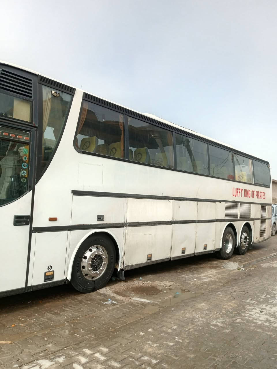 السلام عليكم
باص الفينيه البيع
رقم اصولي ٢٠١٤ معامله كامله واصله الكمرك
تخم تاير ويل كب
كير ٤ /٤
داخل ام السيوف
مكينه خير من الله لا تنقيص ولا تبخير
استفسار عله الرقم
***********
