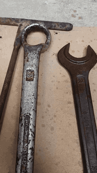 سباين اصليات كلهن ب٧٥ ألف وياهن بلايسات ودرنفيسات***********بغداد بي وتساب
