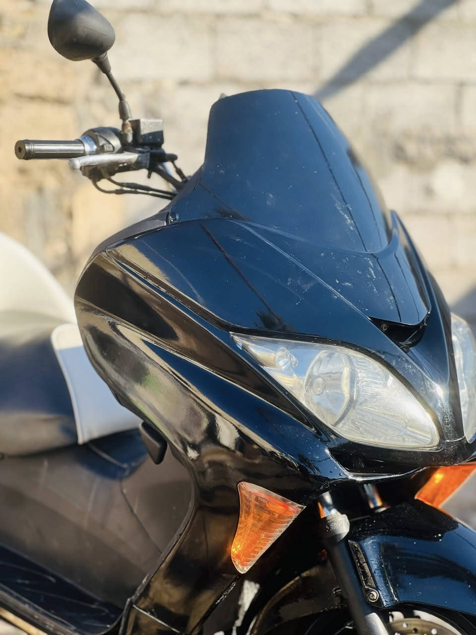 سلام عليكم 
فورزا 08 للبيع 
7 گير معمية بلاد 
گير ومكينة مكفولة نعومة فول 
الكفرات كدامك نظافة 90 % 
مكاني بغداد المدائن 
السعر مليون وبيها مجال 
***********
