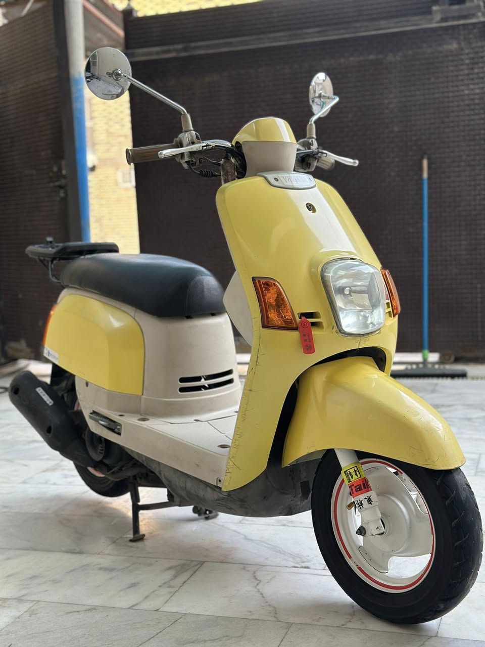 سلام عليكم
ماكس بوليسي
نزلته بيدي من الرمبه من سيد وسام العوادي
الدراجه ختم واحد الدواخل والكفرات وحته الجنطه 
النضافه شوفت العين 
مكان نجف الكوفه
***********
