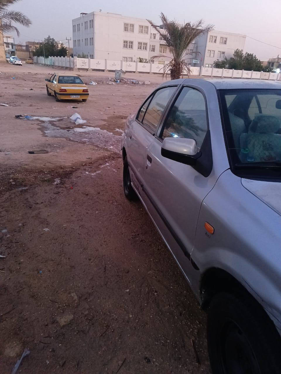 السلام عليكم سمند للبيع   2009 سياره مكفوله من الضربه والصبغ  ومكينه وكير نضيفات.  رقمهه كربلاء  السعر 30 وبيهه مجال مكاني كربلاء    ،   ***********
