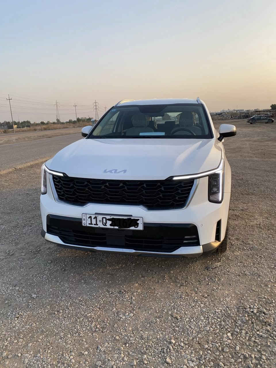 للبيع كيا سورنتو موديل 2025 مرقم بغداد السياره كفاله عامه من كلشي مواصفات قماره حديد محرك 6 كراسي كهربا دبل كاميرا ويل 20 داتشو سايدبريك دكمه نظام اوتو بالإضافه إلى باقي المواصفات المعروفه 
السعر 325 وبيها مجال قليل 
المكان ذي قار - الرفاعي
***********
