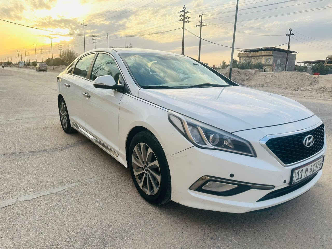 السلام عليكم سوناتا موديل 15 رقم بغداد دولي الجديد سنويه مجدده تحويل باسم المشتري مواصفات السياره نص فول شاشه صغيره تخم تاير جديد حداديه جديده محرك وكير جديد تبريد ثلج اللون ابيض صدفي العنوان بصره(108) ***********)( *********** واتساب
