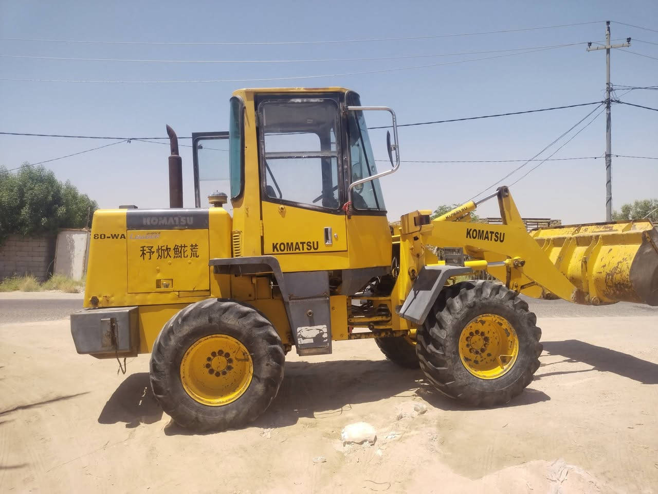 شفل كوماتسو WA80 موديل 2009
رقم واسط مشروع وطني للستفسار***********

