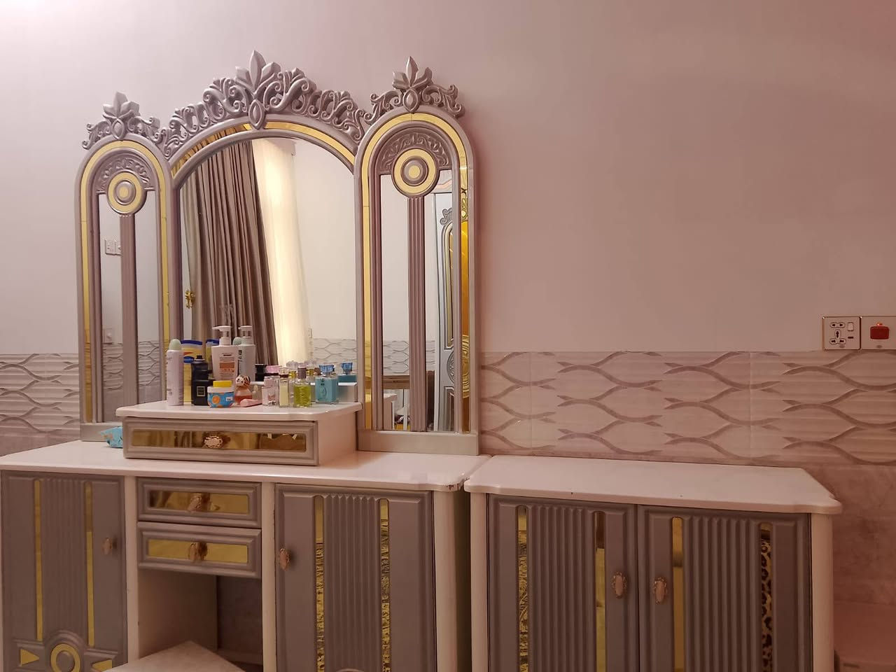 غرفه نوم عراقي بس تصميم تركي سبع قطع السعر مليونين ونص وبيه مجال لشراي


**إذا كنت صاحب هذا الإعلان وتريد حذفه لأي سبب، رجاءا أرسل رسالة إلى الدعم الفني**