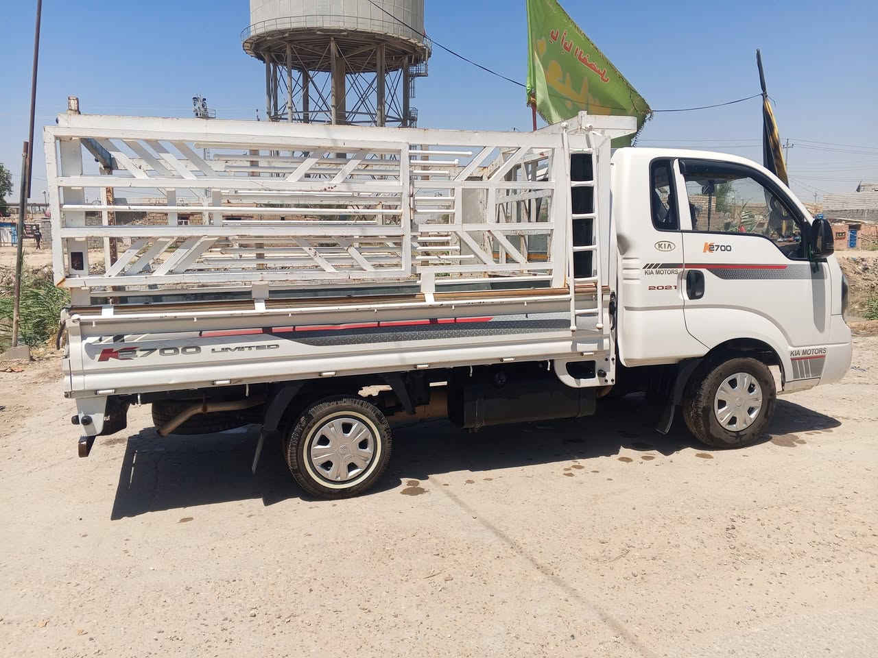 السلام عليكم كيه حمل 2021 مكينه 2700 مكفوله كفاله عامه بس بنيد مبدل فقط سياره جاهزه حداديه جديده تبريد ثلج رقم بابل تحويل ثاني يوم سعر 130وبيه مجال سياره استخدام شخصي الاتصال ***********
