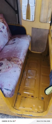 موديل ٢٠ للبيع الشراي يتصل  مكان بغداد المعامل ٠٧٧٢١٠٤١٥٩٨
