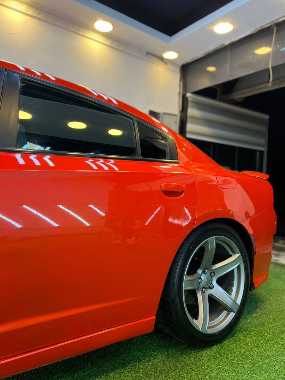 موديل ١٦  لون مميز برتقالي.                                       فول عدا الفتحه بدون حادث سياره تخريب مواصفات سياره رالي مكينه ٣٦٠٠  جاهزه من كلشي
تخم تاير
حداديه امامي خلفي جديده 
ماناقصه شي


**إذا كنت صاحب هذا الإعلان وتريد حذفه لأي سبب، رجاءا أرسل رسالة إلى الدعم الفني**