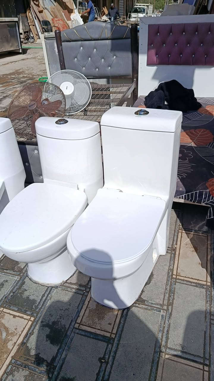 مقاعد غربيه جديده السعر 30 يوجد توصيل
***********

كيشوانيه 75
