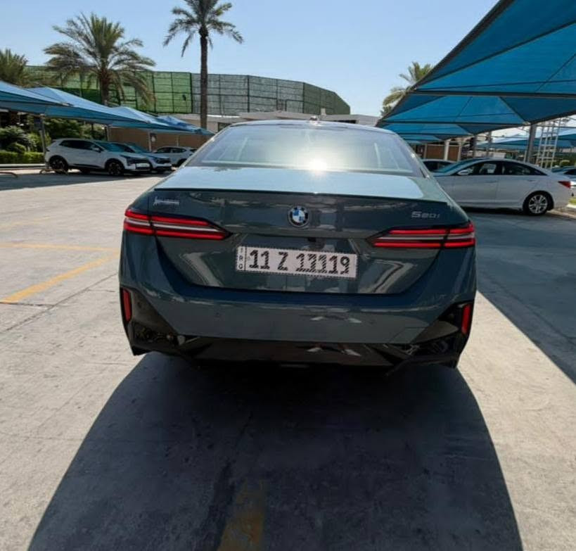 بي ام دبليو BMW 520i 2025 – وكالة العروش
أناقة ألمانية بلون مميز وإطلالة فخمة
الممشى: 2,200 كم فقط
وكالة العروش
رقم بغداد
بحالة الوكالة
المميزات:

🟪 السعر  :: الطلب في التعليقات ويوصلك مباشرة ✍️ 📩

قيادة ناعمة ومريحة
أداء راقٍ
تصميم فاخر
هيبة BMW المعروفة
سيارة نظيفة جداً وجاهزة

رقم صاحب سيارة
***********
