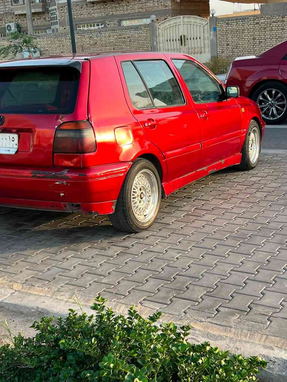 سياره كولف للبيع سياره مصبوغه احمر وبل سنويه رصاصي مامسوي معامله تغير لون مستحق اله صبغ مكينه ستوني شاده جديد بلاديه بسعر مناسب ***********
