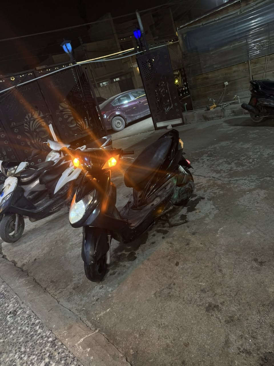 سلام عليكم سكنس فحل بلاديه كله كفرات اصليه كله شغاله عدا الكيجات سعره 600 وبيه مجال بيع او مراوس 
مكاني بغداد حي البنوك شارع المشاتل 
***********
