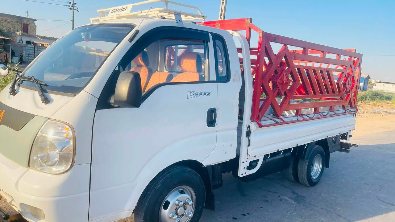يالله سلام عليكم كيه فحل البيع 4000 سياره جديده جاهزه مكينه كير حداديه كهربائيات السياره مال جناي فقط صفاحيات صبغ جماليه السعر 110 وبيها مجال حك الجيه العنوان بابل الهاشميه //***********
