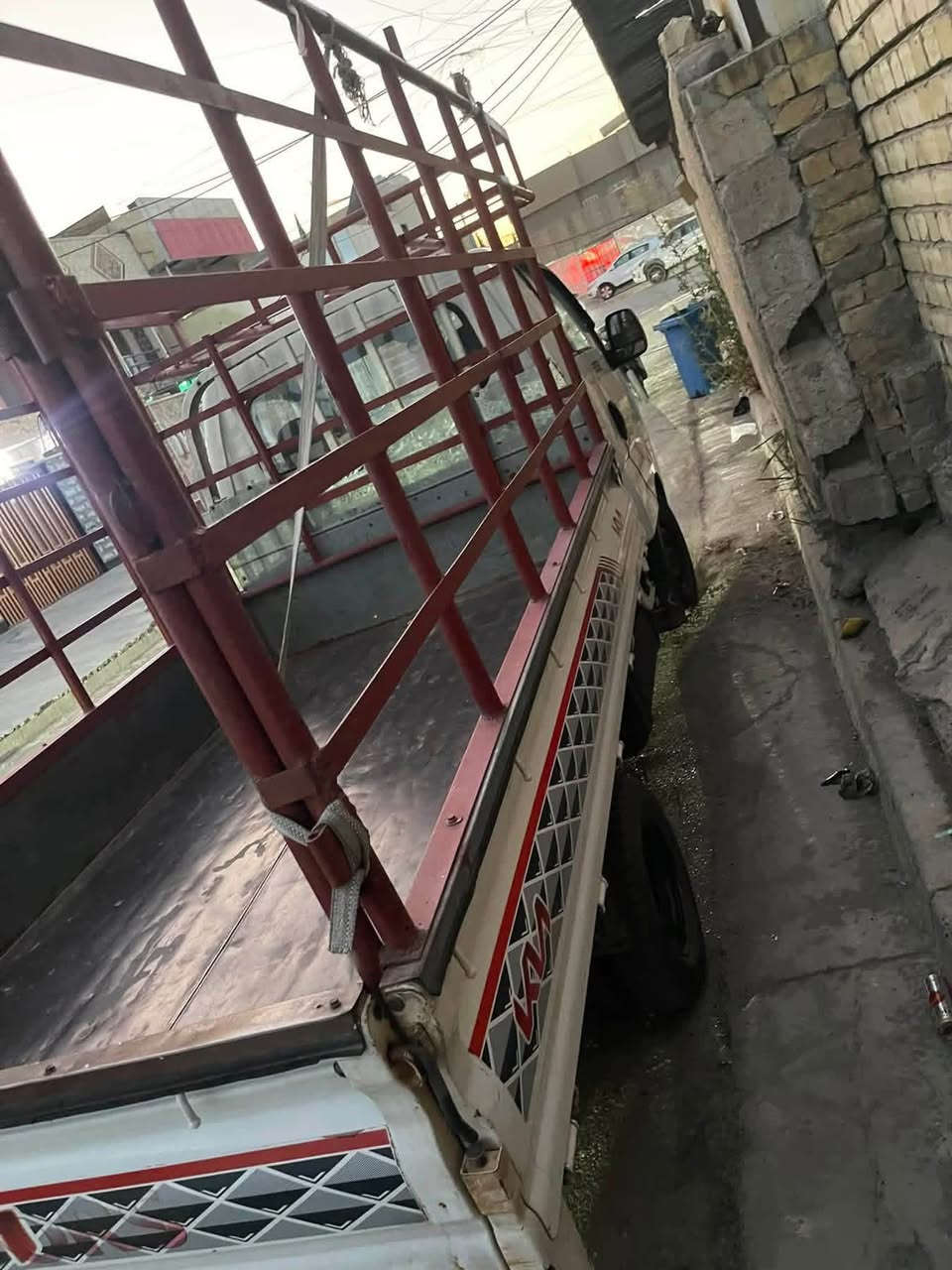 سلام عليكم كيا بنكو ٢٠١٥
سيارة ماشيه ١٤٧ 

كير مكينه  تبريد سيارة جاهزه 

رقم ديالى بسمي 

مكاني شعب 

مكينه ٢٧٠٠ 

السعر ١٠٧ وبيه مجال 

بيه بنيد فقط سونارهه موجود ويه صور 

للستفسار ***********
