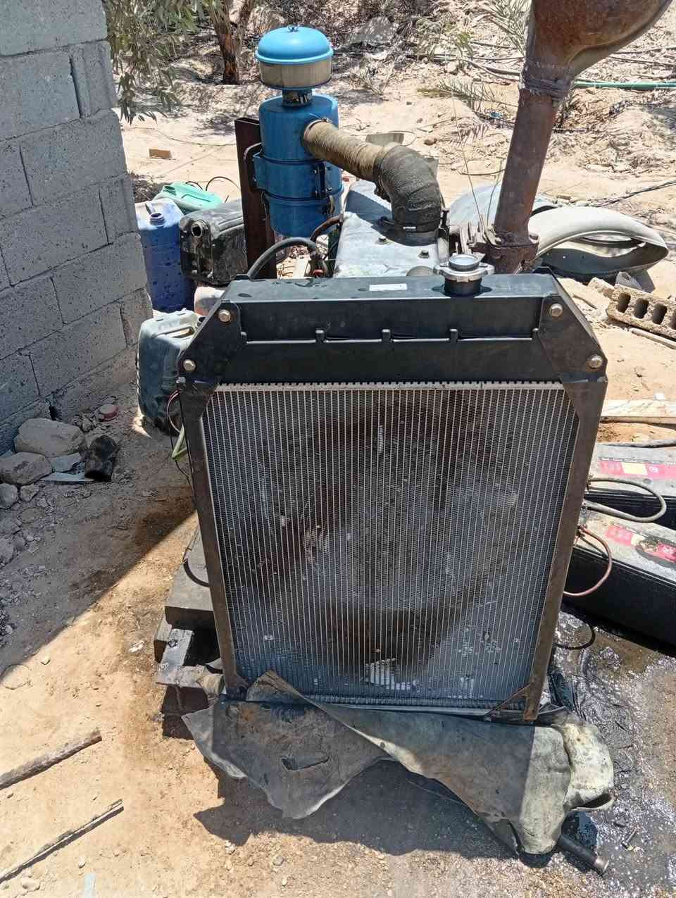 السلام عليكم
مولده ابو ردين بحاله ممتازه راديتر
راس توليد كهرباء 62 كي في للبيع 
***********
