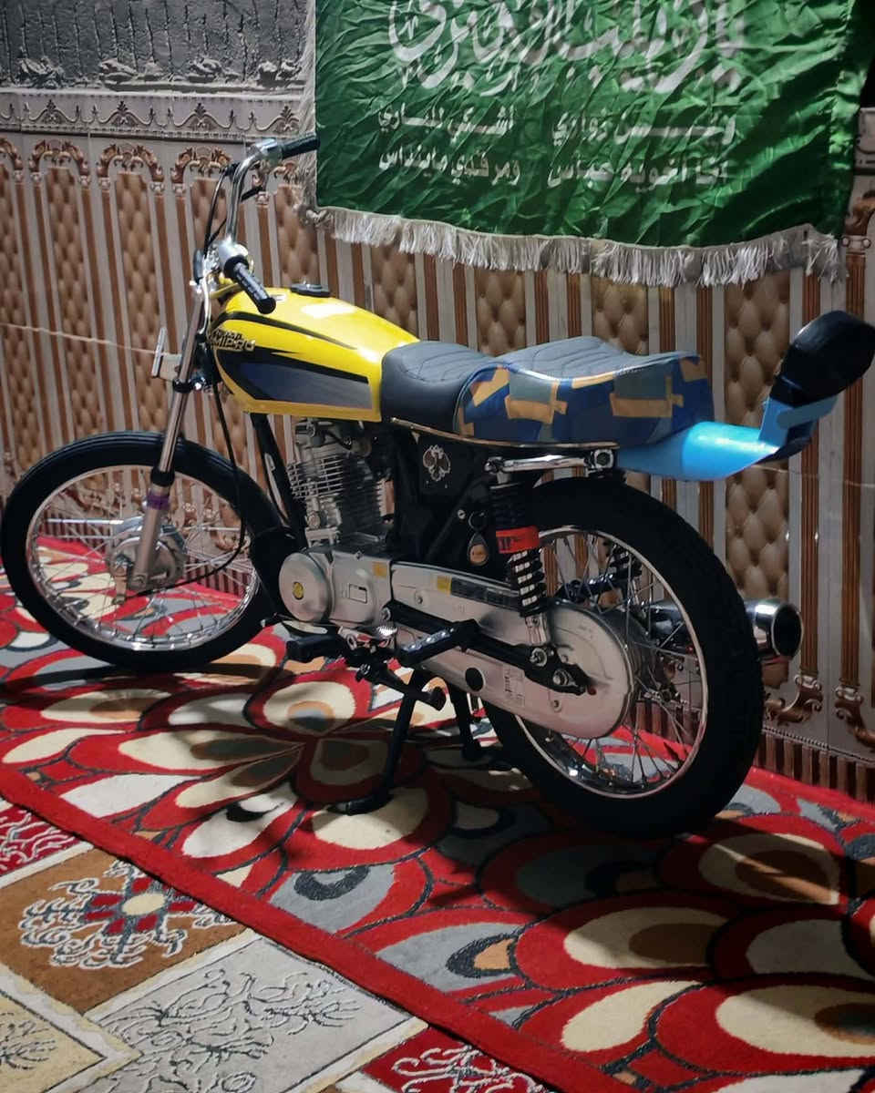 سلام عليكم دراجه نامه للبيع اوراق اتصال فقط عل ***********او اني بل خدمه مكاني حله يم جسر نادر الثالثه 🏅♥
