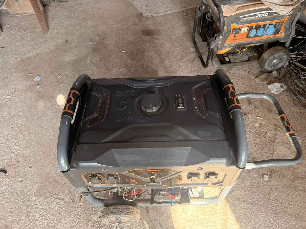 السلام عليكم ورحمة الله وبركاته مولد بانزين كيمول  25 امبير شغال سلف وحبل نكره شرط الفحص وتحميل
الشراي يتصل رقم الهاتف *********** العنوان ديالى قرية الأسود الشارع العام معرض احمد السعر 450 وبي مجال
