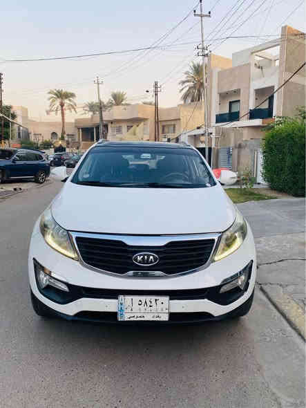 السلام عليكم سبورتج 2012 للبيع خليجيه رقم بغداد فول مواصفات واحد عله واحد بصمه تشغيل بصمه ابواب بانوراما مري شفط كامره حساسات مانع انحدار كشنات جلد بيهة جاملغ امامي مبدل بدون دواخل  والدوسه من جهة الباب مصبوغه مكاني بغداد للاستفسار *********** السعر 140 Colombo
