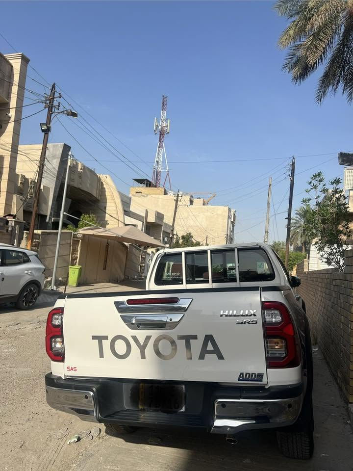 تويوتا هايلوكس 🇯🇵🇯🇵ممشى9681 فقط!!
وكالة شركة ساس

موديل 2023،،فول مواصفات

مكفولة كفالة عامة

رقم بغداد أنكليزي

محرك4000 ،6 سلندر

السبير منازل 

قطرة صبغ مابيها قطرة تكحيل مابيه 

اخوان سيارة نظيفة جداًً جداً 

صيانة كلها بالشركة تبديل دهن ومي السيارة والفلاتر كلها بالشركة 

مكان السيارة بغداد المنصور 

للتواصل *********** واتساب موجود
