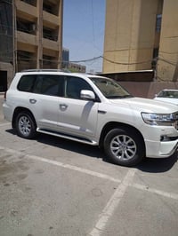 لاندكروزر ٢٠١٦ مكفوله كفاله عامه كامل مواصفات مع السونار باسمي ٠٧٩٠١٣٠...