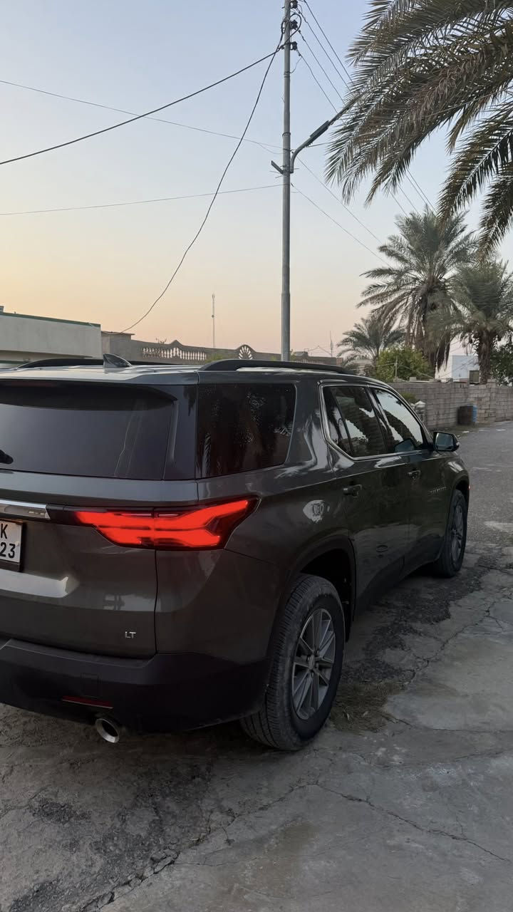 شوفرليت ترافرس موديل 23
رقم اربيل شمالي 
مواصفات LT
شاشة
كامرة خلفية
رادار امامي+خلفي تفاعلي
مثبت سرعة تفاعلي
شاشة اعطال 
تحكمات ستيرن
اوامر صوتية
اوتو ستوب
تحديد مسار
هاند بريك كهربائي 
وضعيات قيادة
مقاعد قماشية
تدفئة مقاعد امامية
مقاعد خلفية سياحية
مكيف 3 قطع
تحكم مكيف امامي منفصل 
تحكم مكيف خلفي 
جنطة كهرباء 
وبعد هواي مواصفات ما ذكرتها

السيارة ماشية 20 الف ميل قابل للزيادة

حادث السيارة بابين جهة السايق و الصور ملحقة
للاستفسار:
***********
***********
