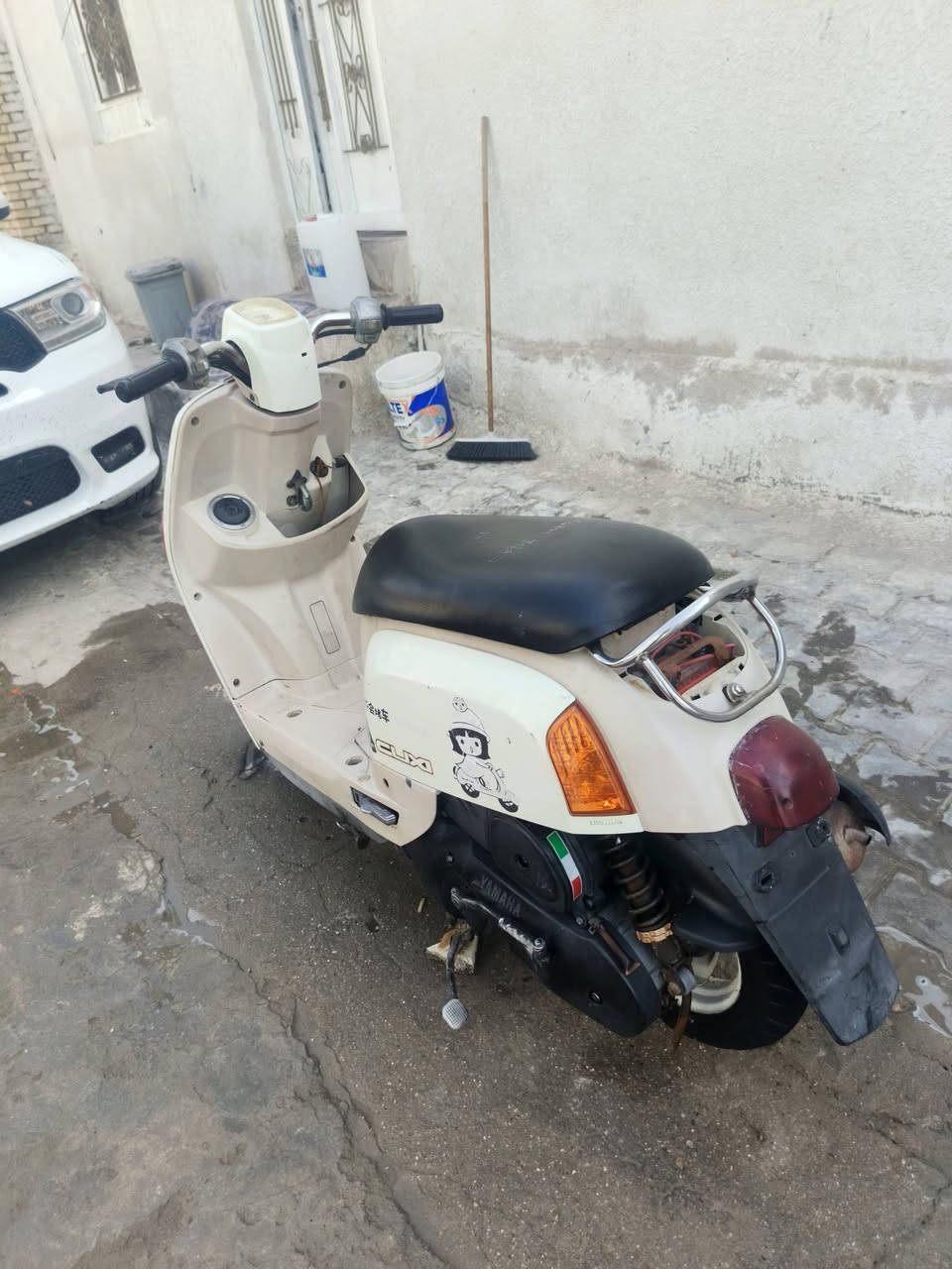 سلام وعلكم دراجه بوليسي للبيع كابيريته ما مفتوه ساله شهر من طالعه من لرمبه عله ايدي لدراجه مال بيت كله ختم واحد وي لمكينه كهرباياته كله شغاله من لطول لطول كفاله (لسعر 675)وبيه مجال مكان بصره شارع القاد يم لسايدين مال امن الدخلي.*********** ستفار واتساب
