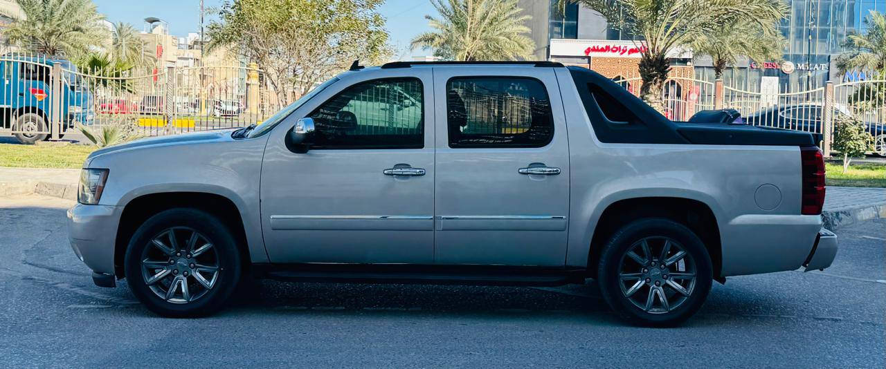 تاهـو افلانج مديل 2010 سعر 138 قابل للتفاوض الاستفسار اتصل *********** وارد أمريكي حادثها جاملغ وباب فقط بدون دواخل وبيها قطعتين كلير بلعراق مواصفات LTZ فول مواصفات فتحه سقف شاشه كبيره تحكم ستيرن كشنات كهربائي داخل ملكي شاشه ب السقف مثبت سرعه حساسات امامي وخلفي ويل كب كروم مكينه 5300 مكينه وكير مكفولات كير 1000 حداديه جديده تخم تاير تبريد قطعتين رقم أربيل نكليزي مشروع وطني سنويه ل 29 مكان سياره كربلاء
