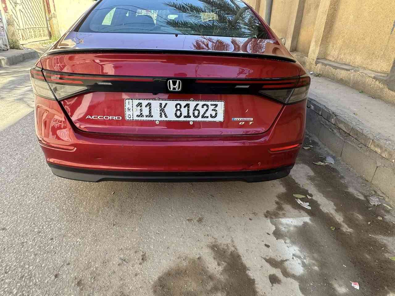 السلام عليكم موديل ٢٠٢٤ فول للبيع بيها جاملغ وبنيد مبدلات بدون دواخل ابد وباب السايق بيه صبغ سياره جاهزه ماشيه ٢٠ الف ميل السعر ١٧٠ وبيه شوه مجال للطيبين للاستفسار ***********
