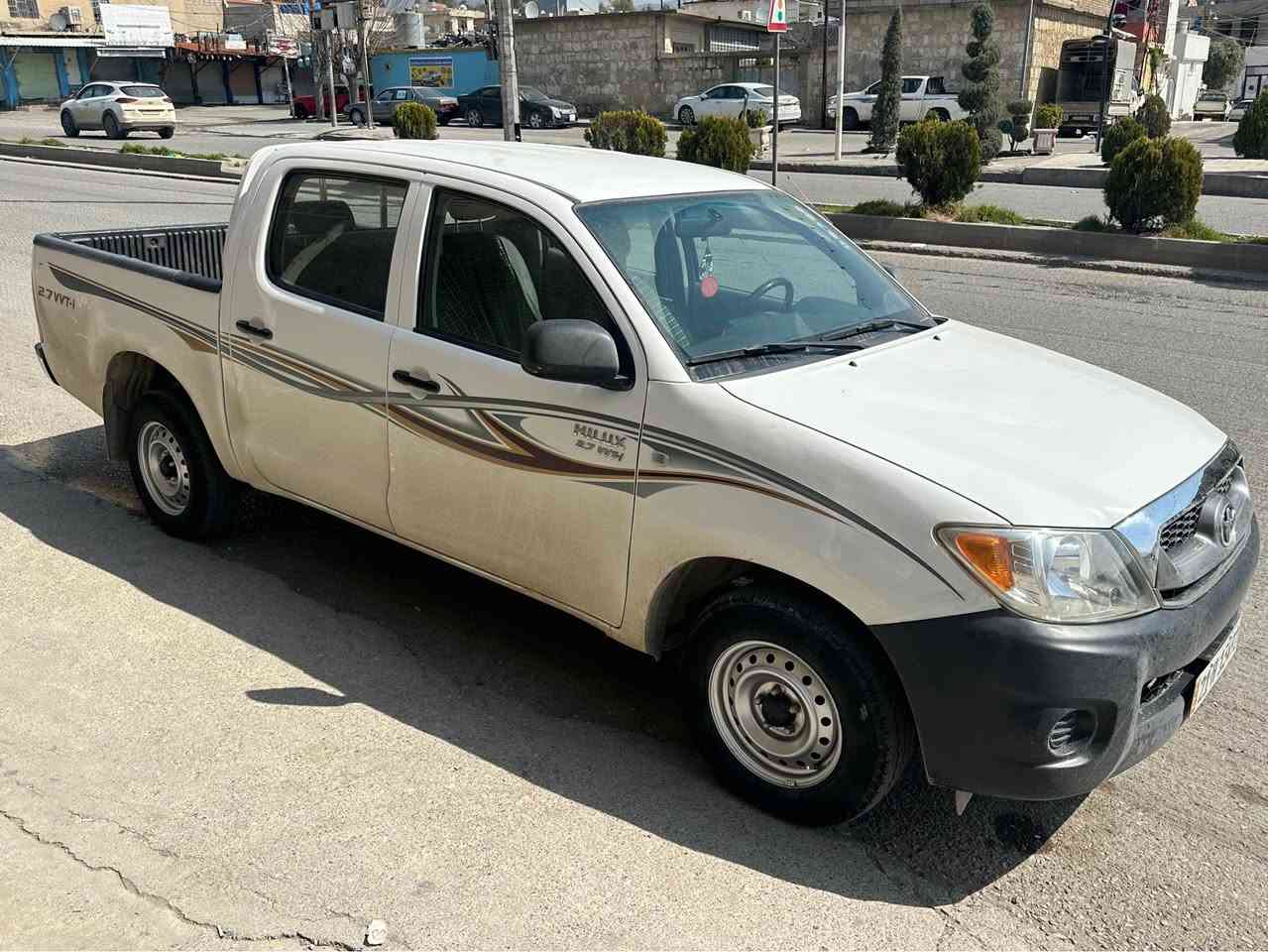 مەرزیە مۆدیل ٢٠٠٩ سەنەوی تازەیە تا ٣١ بۆیاخی نیە ساردی هەیە زۆر باکە سعری ١٥٢ گیرو مەکینەی بەشەرت رەقم تەلەفون ***********/*********** السليمانية, العراق
