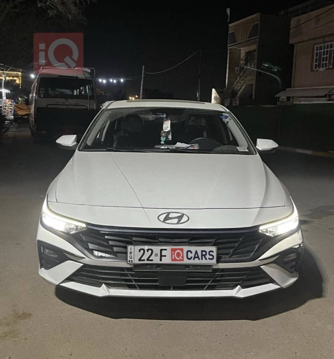 السلام عليكم. النترا صيني 2024 كلين تايتل فقط شخطه في الدعامية الاماميه موضحه في الصوره كفاله عامه بدون صبغ فول مواصفات وضعيات قيادة  السيارة ماشيه 26الف كيلومتر رقم السياره اربيل تتحول باسمك مباشرة او وكاله مكاني بغداد الغزالية للتواصل واتساب 
***********
