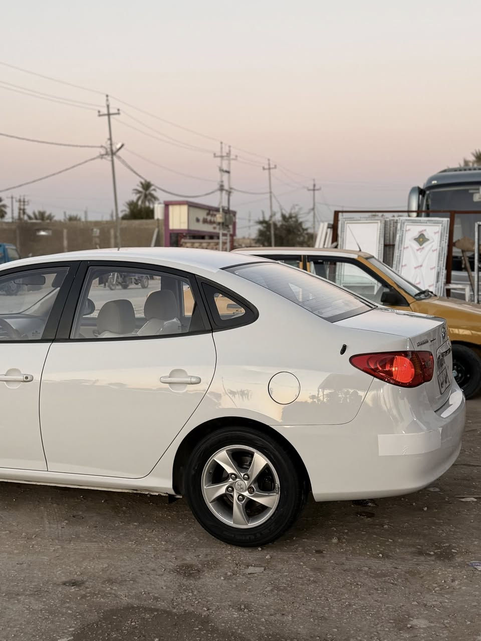 سلام عليكم ورحمة الله وبركاته
النتره 2011

كفاله 

اليدور جديد ونضيف 

رقم ربيل الماني تريد وكاله تريد تحويل 

خابرلك رعيه 

سياره مكينه 1600دكشن عالي دكشن عالي

كير كله جديد ماعوزه شي

حدايده حلوه تخم تاير نضيف 

دوشمه دخل حلو تبريد كله جديد مال جناي سياره احله من صور

السعر 115وبيه مجال 

مكان سياره كربلاء رقم الهاتف

***********
