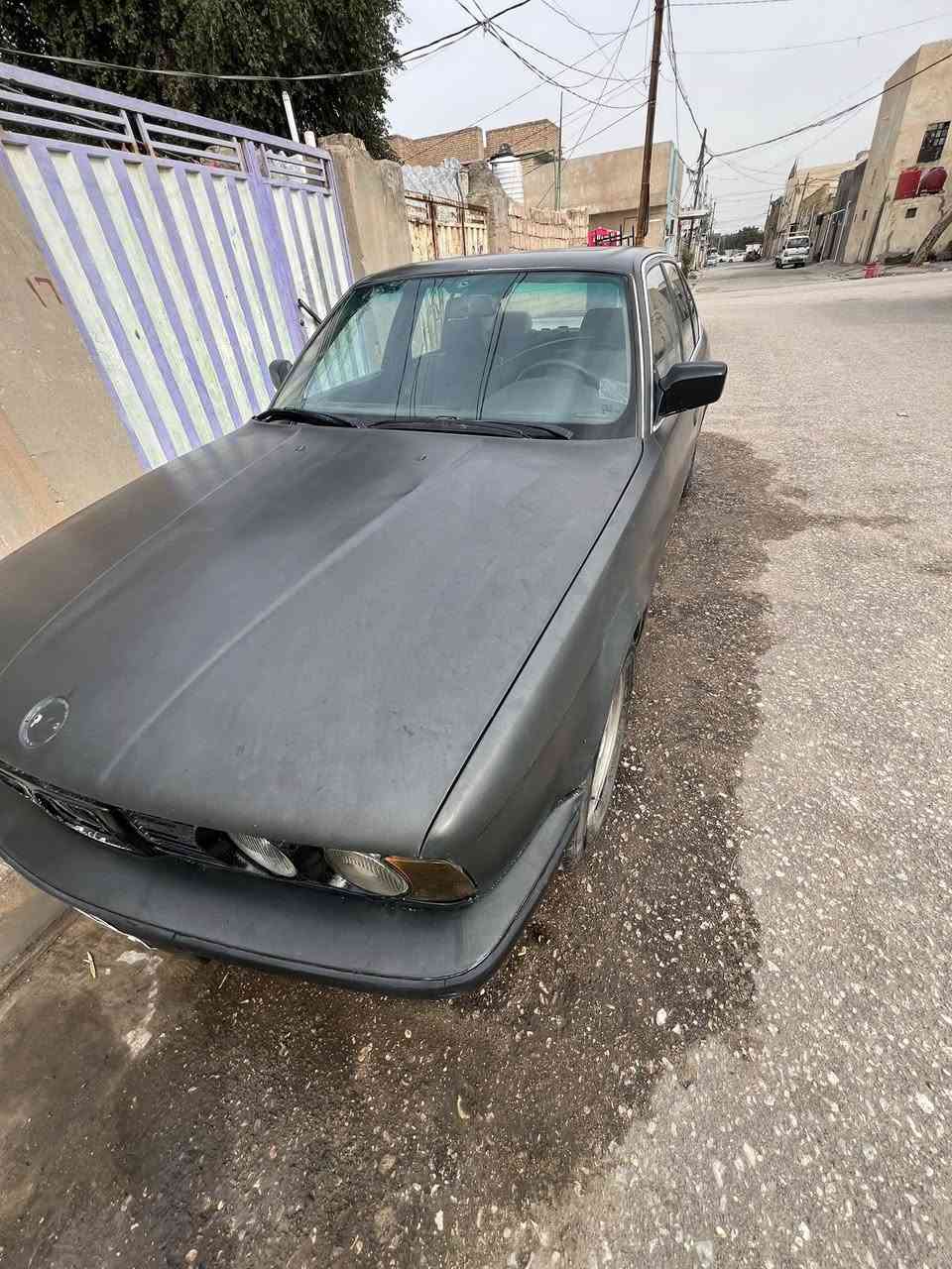 السلام عليكم 520سنويه لل 2030بسمي سياره بيها نواقص المحرك بدايت بخار السعر39مكان نجف ***********
