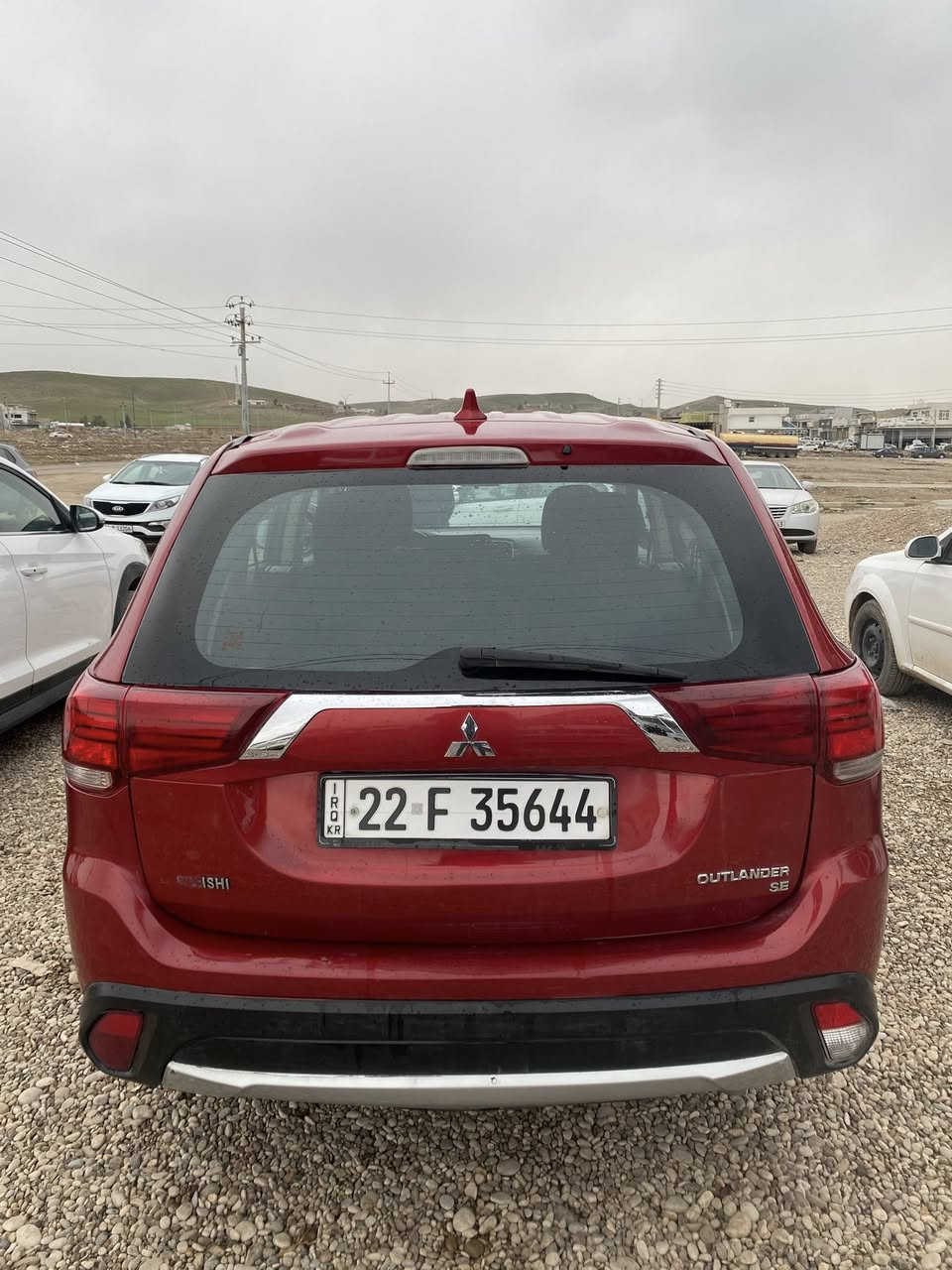 ميتسوبوشي أوتلاندر ٢٠١٧

المواصفات Se: ٧ راكب/بصمة تشغيل/بصمة أبواب/
ويل كروم/ كشن هيرت/اشاير بالمرايه/ شاشه و كامره/
تحكمات ستيرن / حساسات / لايتات و بكلايتات ليد/
 لايتات زينون/ نضام ايكو/ …. بعد بي هوايه مواصفات.

محرك ٢٤ دوش و مامفتوح….محرك و كيرها بشرط 
طخم طايرات و حداديه جديده 
رقم اربيل دولي/ التحويل ثاني يوم…
السياره ماشيه ١٣٧ الف 
السياره حلوه مثل لي الصوره بدون شخوط.
تبريدها ثلج و تدفئة شغاله 
العنوان: دهوك: قصاء بردرش 
عليه ٣ ورقه و نص غرامه تنكص من السعر 
سعرها ١٣٥ ورقه أو بي مجال 

*********** 📞☎️ بي واتساب  ***********
