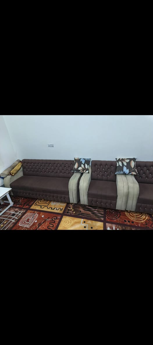 السلام عليكم تخم مستعمل للبيع اخو الجديد ما مستخدم هواي النضافه 95 ٪ 100 السعر 300 الف وبي مجال قليل للاستفسار اتصل ع الرقم ‏‪***********‬‏
