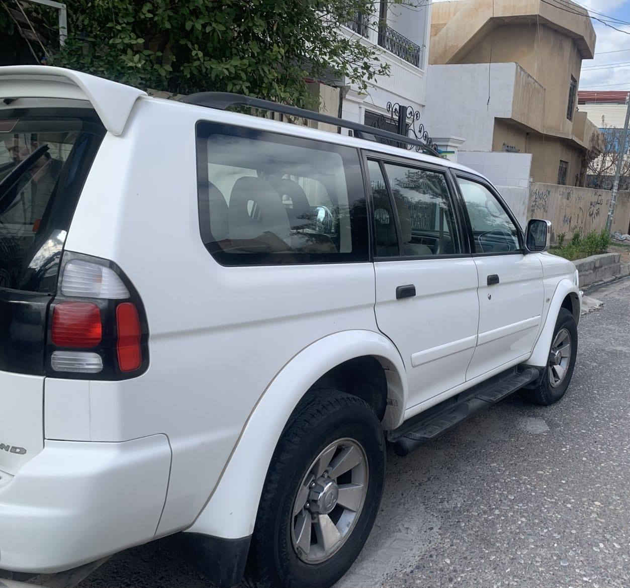 ناتيڤا مۆدیل 2005
3 پارچە و نیوی بۆیاخە بێ ژۆرێ بێ ئێرباگ
پێش و پشت کەپس
گێر و مەکینە و دەبل ئەکسل و تەبرید گشتی بە شەرت
شوێن هەولێر
نرخی 92 وەرەقە و مەجال
*********** أربيل, العراق
