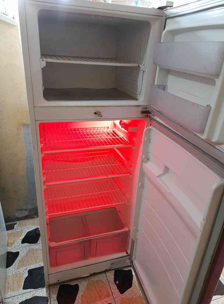 غراض منزليه للبيع اسعار و تفاصيل داخل صور اسعار ثابته مكان حي رحمه الاولى عله طريق طيب قرب مقر شرطه تحاديه داخل فرع جوه اتصال بل رقم او واتساب ***********
