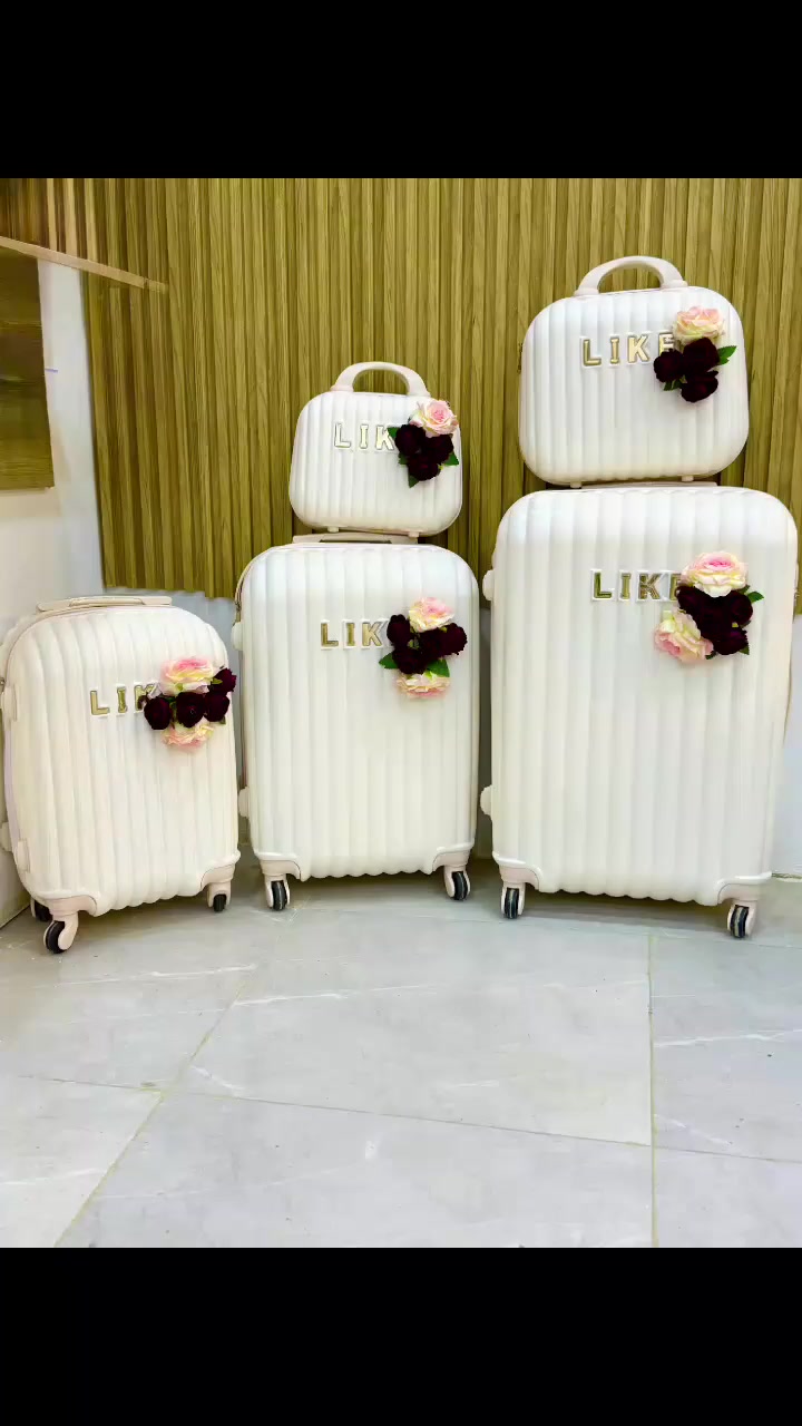 تأجير جنط العروسة مع التزيين
سعر التأجير 25 ألف فقط
الحجز مفتوح في بعقوبة
*********** متوفر واتساب
ــــــــــــــــــــــــــــــــــــــــــــــــ
التفاصيل:
مجموعة مميّزة✨
مكونة من 5 جنط 👛👛👛👛👛

أحجام مختلفة
للملابس👗
والمكياج💅
وباقي التفاصيل👒🧦

توصلكم لباب البيت ونستلمها من باب البيت

تبقى يمكم 3 أيام
أول يوم توصلكم
وثاني يوم يبقن يمكم
وثالث يوم نجي نستلمها منكم

 #بعقوبة #ديالى
