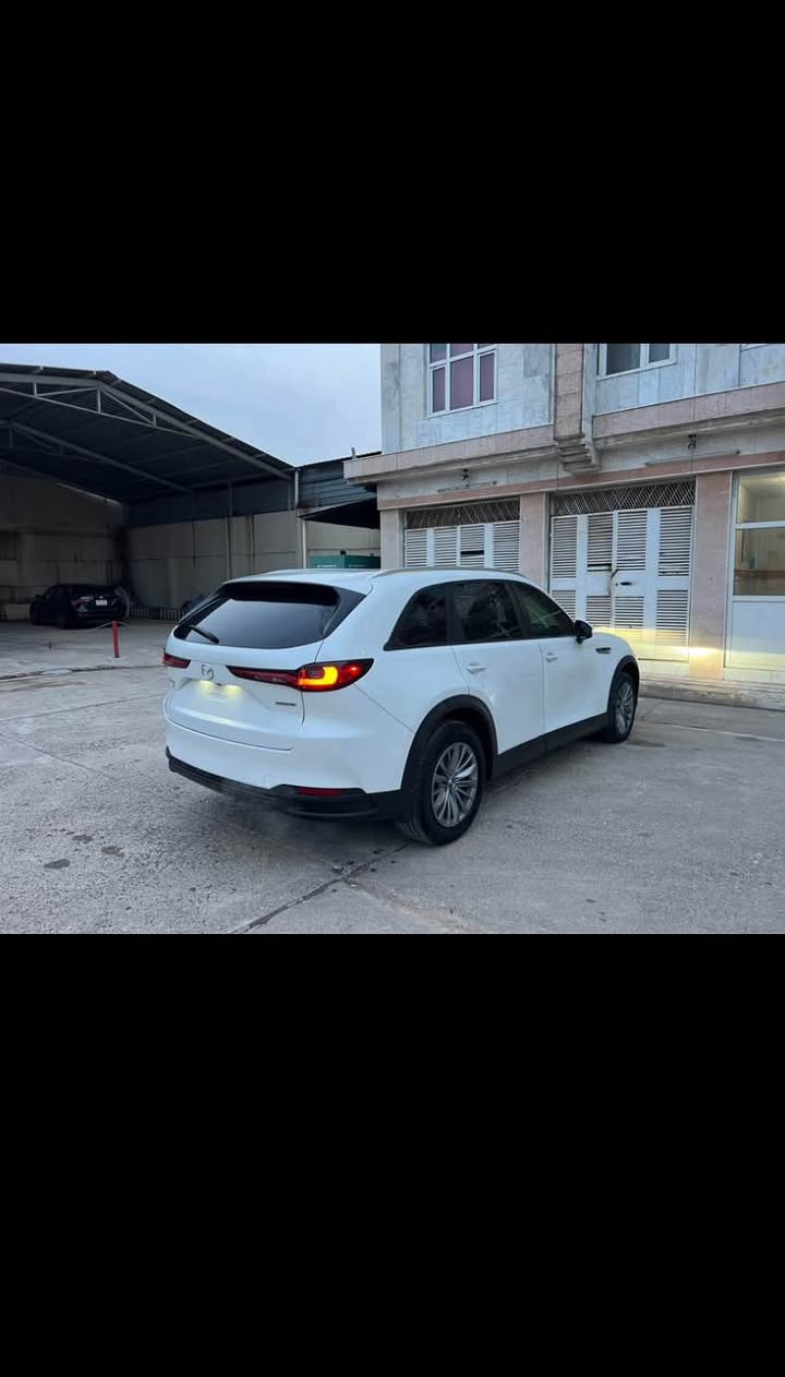 2024 MAZDA CX-90-هايبرد
سعر بلاش:200$ورقة🤩
سلندر:6سلندر
ضرر:جملغ و باب صبخ
بدون دواخل و ايرباك سيستم
بجم و خلفي كبس 
موسفات SELECT .AWD..V6
👇🏻
دةبل اكسل 𝟒𝐱𝟒
كيج الكــــتروني 
بصمة ابواب
بصمة تشغيل 
شاشة دشبول ديجيتال
شفتات استيرن
هاند بريك بصمة
رادار امامي (تحديد مسار)
رادار جانبي  (نقاط عمياء)
رادار خلفي (التحذير من الاصطدام)
حساسات 360
حساسات امامي
حساسات جانبي 
حساسات خلفي
كشنات كهربائ
تحكمات استيرن
تبريد لمس
تبريد مركزي 
صندوق شفط كهربائي 
لايتات (𝐋𝐄𝐃) لید عدسة زينون 
بكلايتات (𝐋𝐄𝐃) لید
 ويل كروم 

عنوان📍عقره

0750-762-90-54-☎️ اكر, نينوى


**إذا كنت صاحب هذا الإعلان وتريد حذفه لأي سبب، رجاءا أرسل رسالة إلى الدعم الفني**
