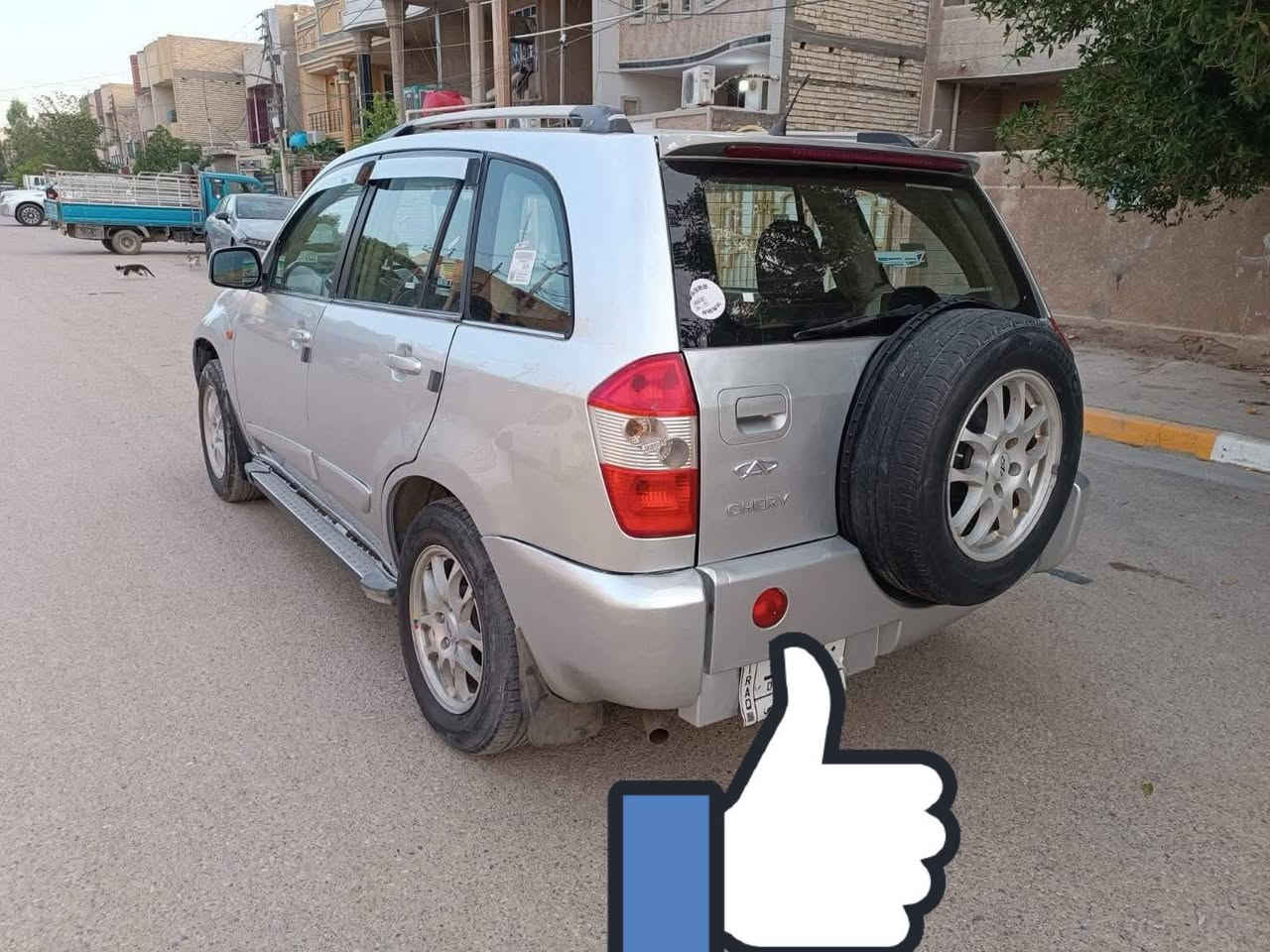 السلام عليكم ورحمة الله وبركاته 🚗شيري تيكو 2011
—————————-
🧿بسعر البلاش 53 ورقه وبيه مجال حك الجية 
مواصفات :
🚗فتحة 
🚗كشنات جلد 
🚗تحكم ستيرن جهتين 
🚗مثبت سرعه
🚗تدفئة كشنات 
🚗سنتر لوك 
🧿هزه  وسنويه ورقم جديد انكليزي شرط التحويل 
بأسمي شخصيآ 
محرك وكير ميكانيكي لاتبخير ولا تنقيص 
السياره مصبوغه حزام جماليه اثر جراد  بدون تكم وبدون قمارة 
مكان السيارة الدورة 
رقم الهاتف : ***********
